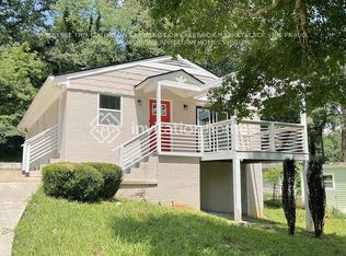 2121 Nichols Ln, Decatur, GA 30032