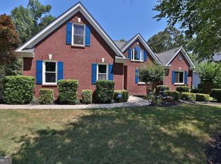 934 Lexus Dr, Lawrenceville, GA 30045
