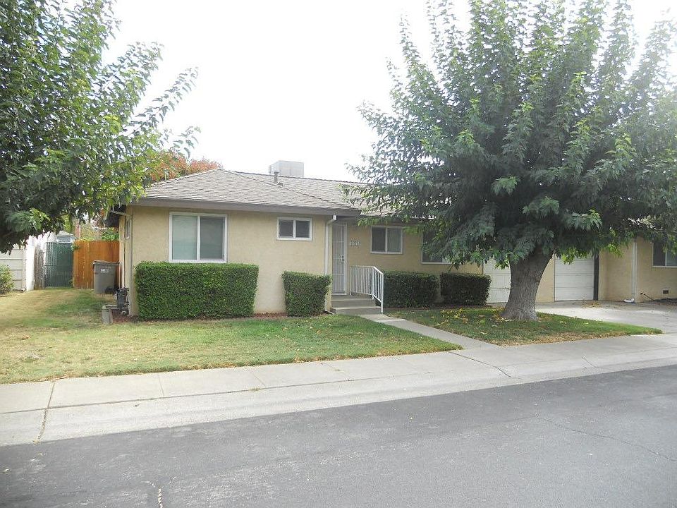 1st image of 1021 W Sycamore Ave