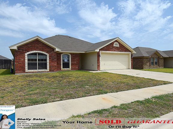 3rd image of 303 Sandra Sue Dr