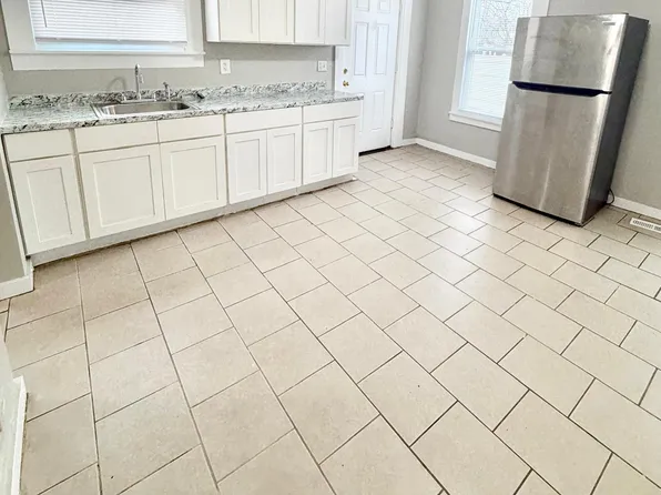 317 Bassett St #3, New Haven, CT 06511