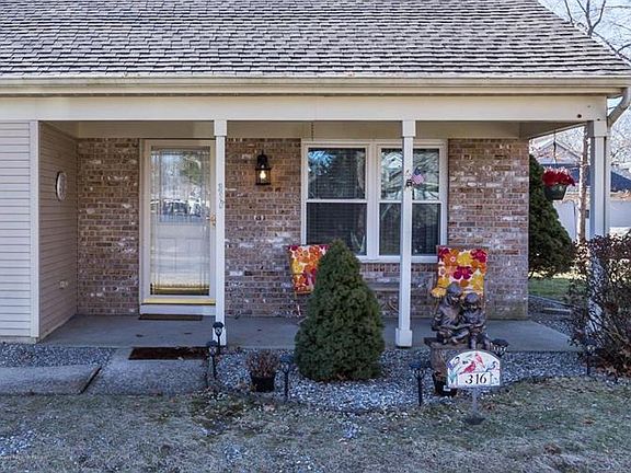 5th image of 316 Gardenia Dr