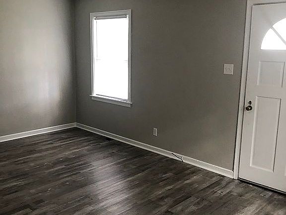 3rd image of 4119 Ellery Ave