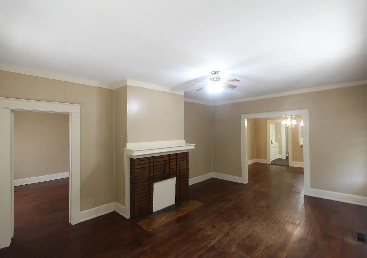 New On The Market with Fresh Updates!! Better Hurry!! — Photo 2