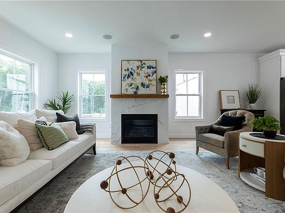 5th image of 9 Stoneridge Rd #9