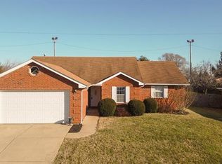 22 Rio Verde Dr, Belleville, IL 62221