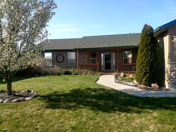 Front of House early spring