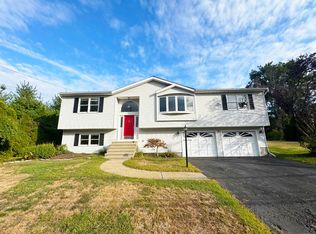 117 Ford St, Ansonia, CT 06401