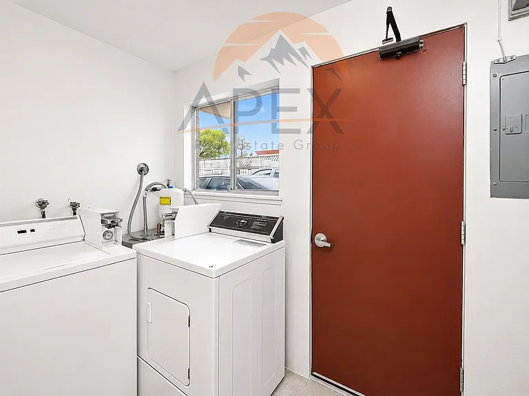 705 State Ave N #4 — Photo 15