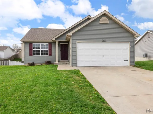 87 Swaying Pine Ln, Winfield, MO 63389