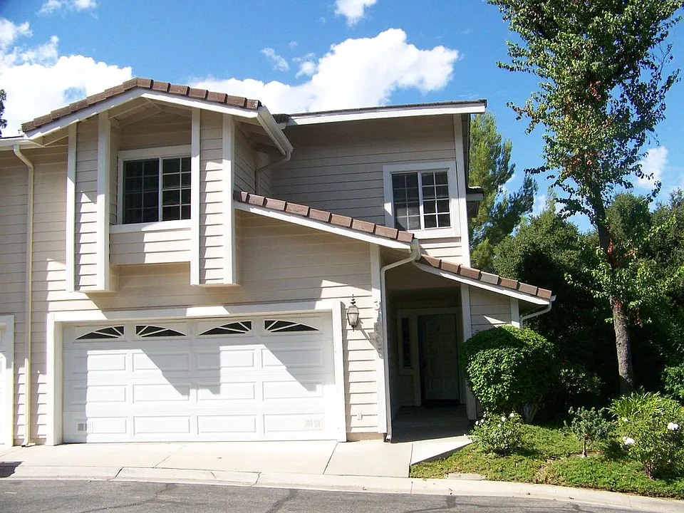 31005 Lexington Way