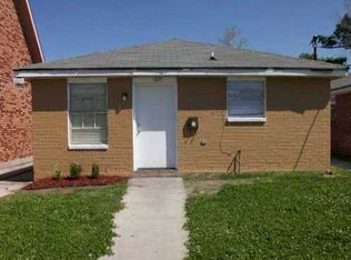 825 Flood St, New Orleans, LA 70117