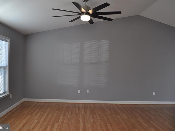 4th image of 497 Latane Dr