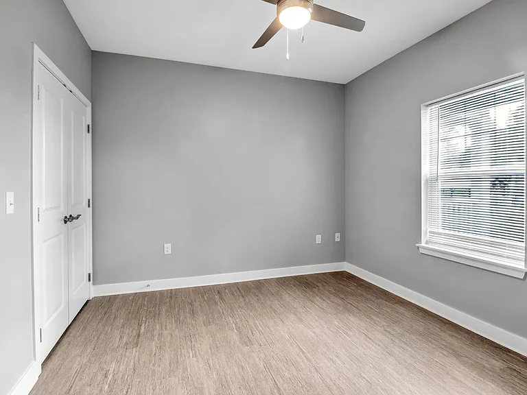 9150 Transit Rd — Photo 39