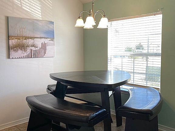 3rd image of 3112 Birdseye Cir
