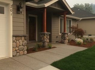 201 SE Briggs Way, Grants Pass, OR 97527