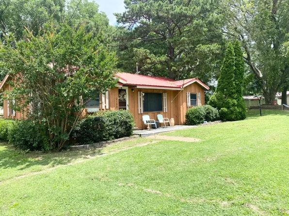 2109 Rink Rd, Newport, AR 72112