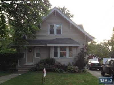 394 River Rd, Bogota, NJ, 07603