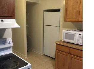 723 Chapelgate Dr, Odenton, MD