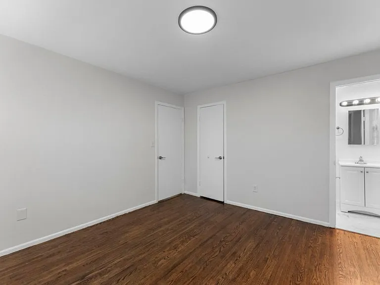 2763 Morris Ave #B — Photo 13