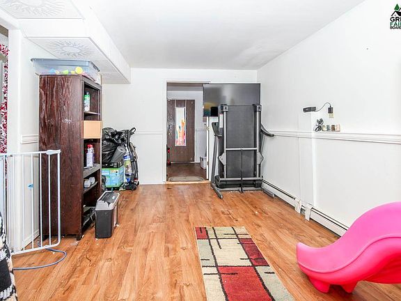 2nd image of 1417 Tramon Ave