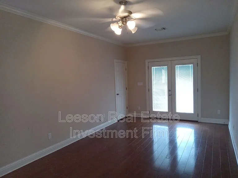 5721 S Lakeshore Dr — Photo 12