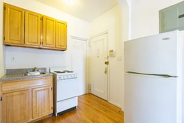 Rented by City Connections Realty