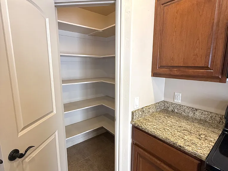 3419 S River Rd #53 — Photo 20