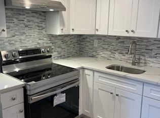 427 Belmore Ave, Islip Terrace, NY 11752