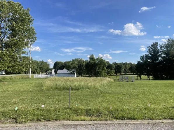 6 Blue Jay Cir, Falmouth, KY 41040