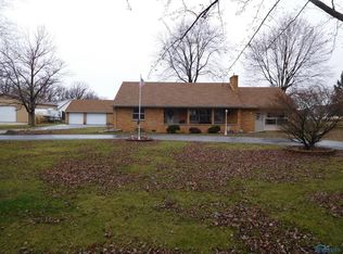 4625 Walbridge Rd, Northwood, OH 43619