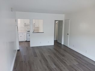 7332 Variel Ave #11, Canoga Park, CA 91303