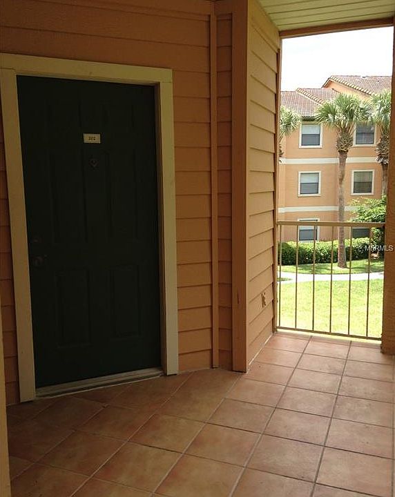 1st image of 3036 Parkway Blvd APT 202