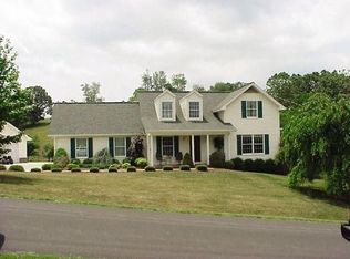 22240 Ibex Dr, Abingdon, VA 24211