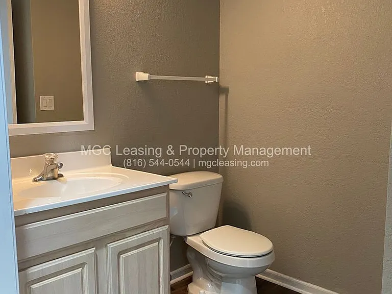 908 Garden Way #914 — Photo 16