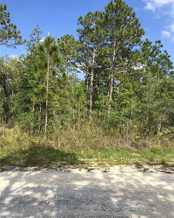2nd image of 17468 Nighthawk Rd