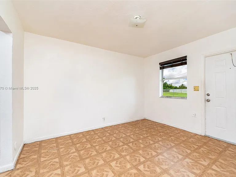 10015 SW 170th Ter #2 — Photo 10