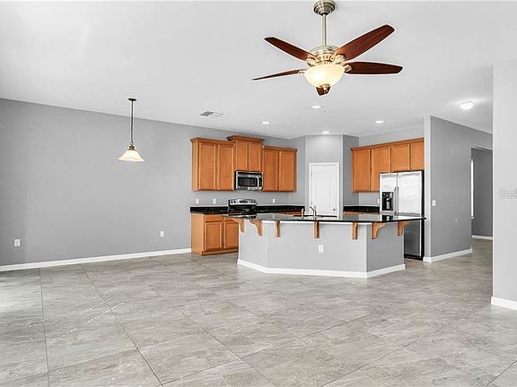 5th image of 8042 Crushed Pepper Ave