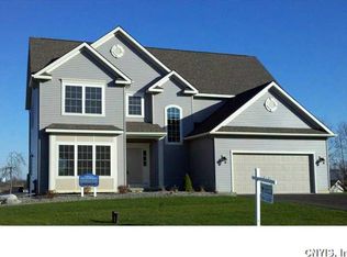 4465 Southwood Heights Dr, Jamesville, NY 13078