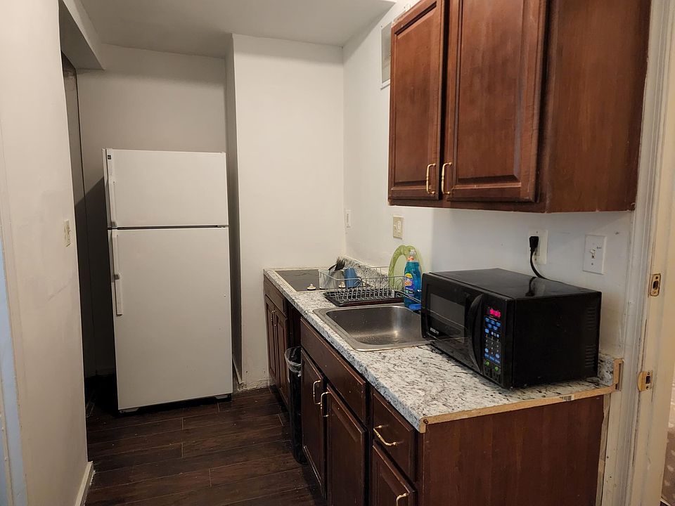 2nd image of 31 E Bel Air Ave #B3