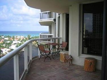 3rd image of 20191 E Country Club Dr APT 1505