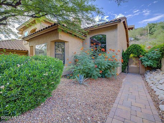 5th image of 1611 E Sonoran Desert Dr