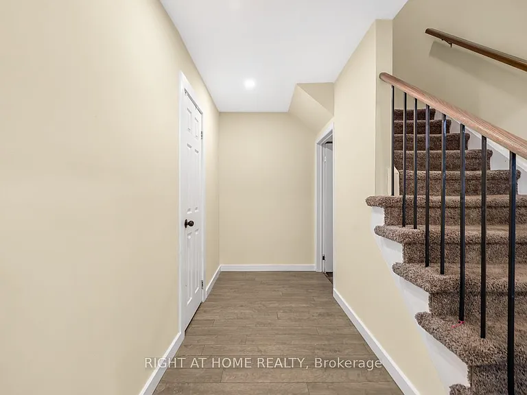 1361 Brands Ct — Photo 13