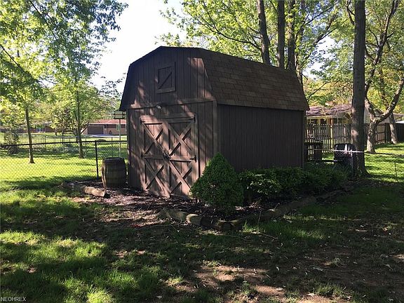 4th image of 7656 Alan Pkwy