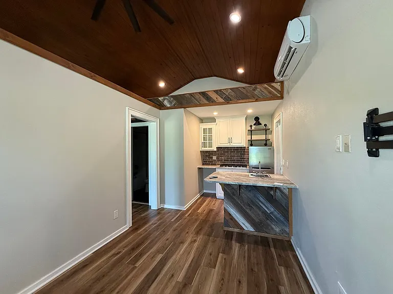 14794 Lake Rd — Photo 16