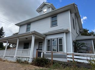 106 NE Garfield St APT 4, Camas, WA 98607