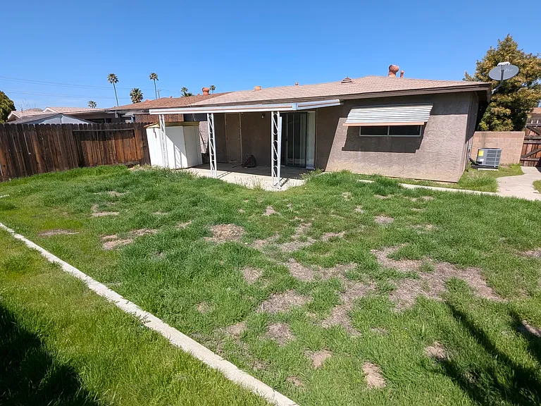 2385 San Pedro Ave — Photo 13
