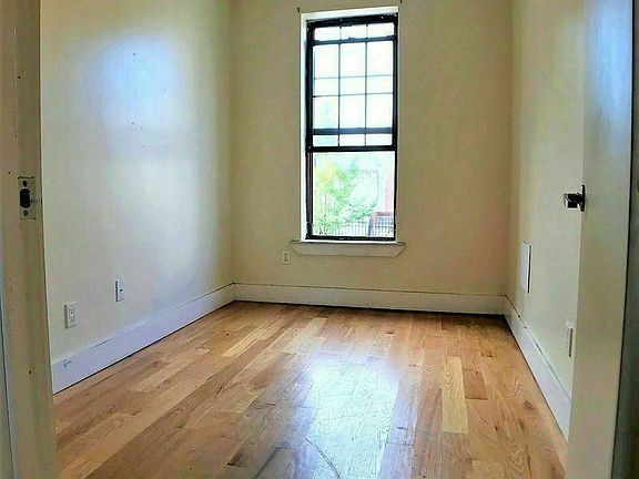 5th image of 194 Suydam St #2B