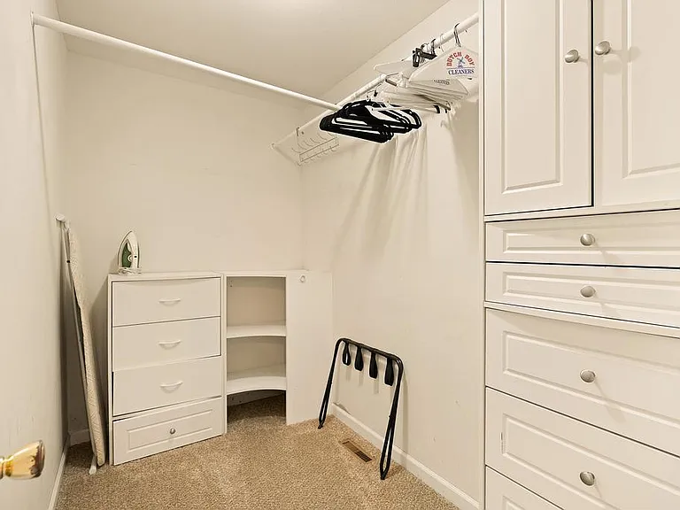 Sandpiper Dr — Photo 7