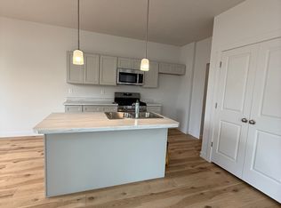 8259 W Joshua Tree Ln, Magna, UT 84044